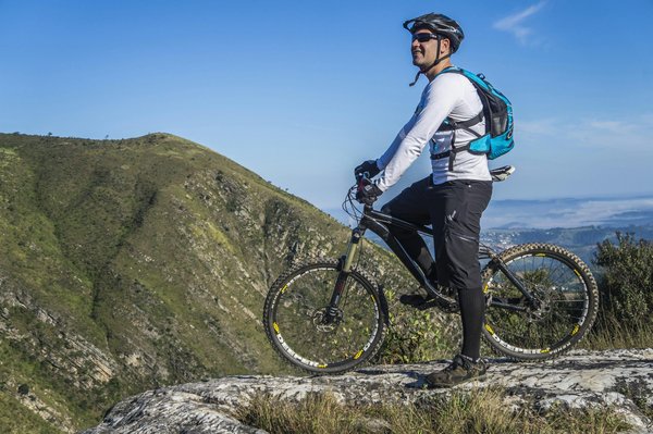 Quels sont les meilleurs conseils pour le cyclisme en condition de fort vent ?